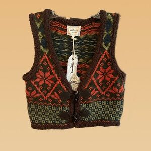 Miss Me Vibrant Knit Vest